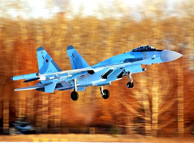 Наши летчики регулярно напоминают американцам, что они не невидимы в Сирии