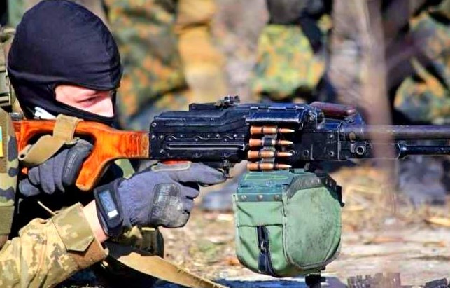 Атака «обколотого» Азова под Авдеевкой — информация с передовой