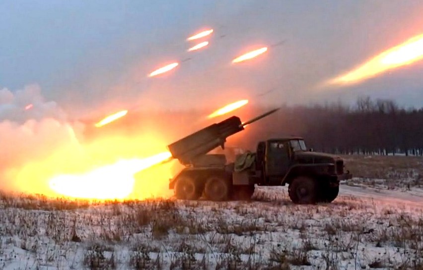 Армия ДНР уничтожила колонну вражеской техники