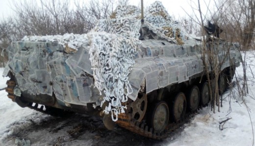 На фронте появились ржавые "газетные" украинские БМП