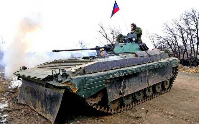Под Авдеевкой идут бои, ВСУ несут потери