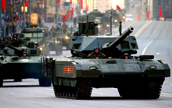 TOW vs Т-14 «Армата»: русский танк в бою сомнет американца