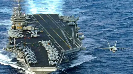 Внезапный маневр: корабли ВМС США вместо Австралии направились в Корею