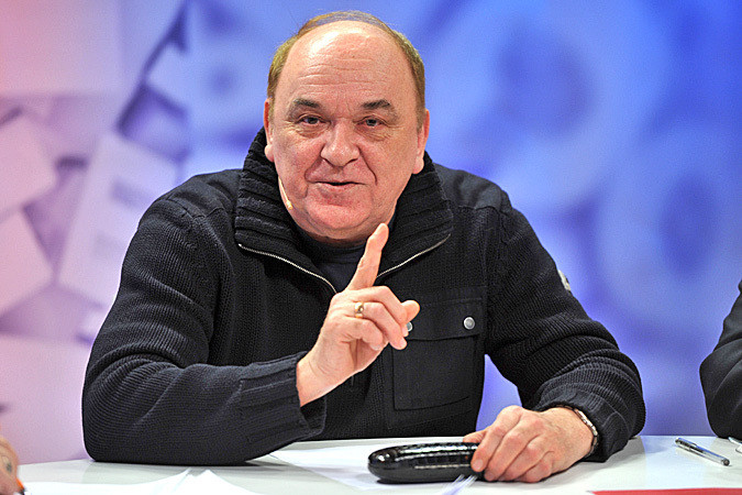 Виктор Баранец о том, зачем натовцы играют в игры о российской угрозе