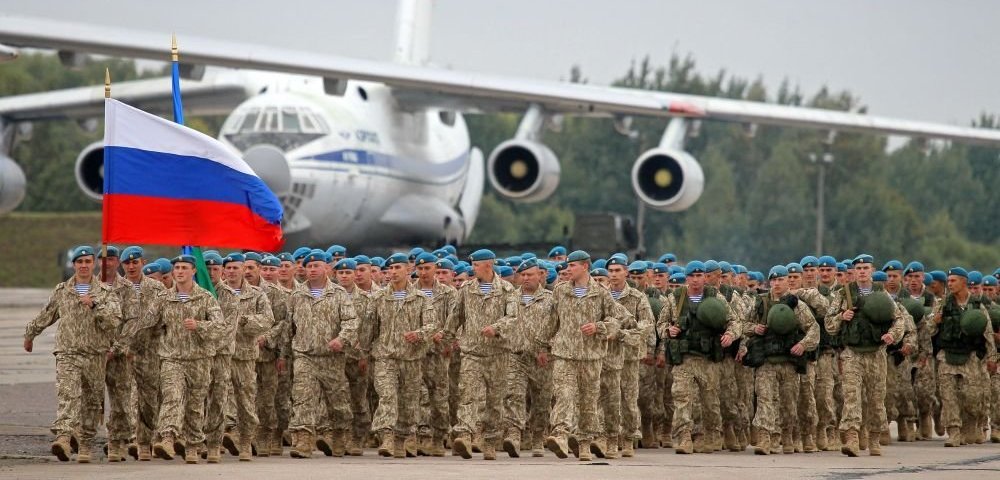 Литовкин об учениях «Запад-2017» или нужны ли женщинам бронированные трусы