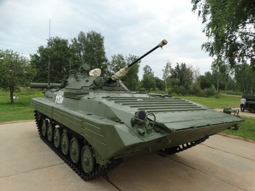 В Алабино замечена очень редкая БМП-2