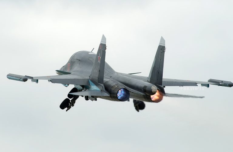 Источник в Минобороны Беларуси: российская авиация после парада улетела дом