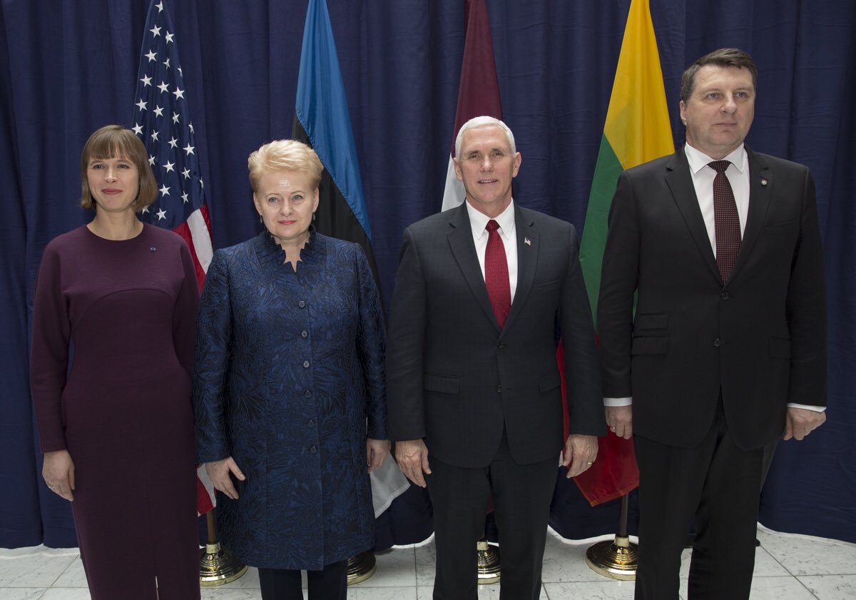 США закрепляется на советских территориях