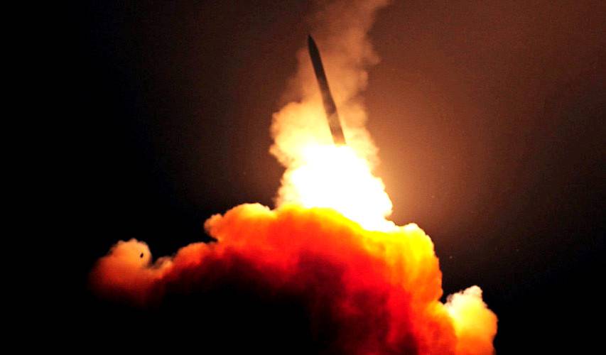 Круче "Тополя-М": США разрешили Южной Корее создать мегаракету