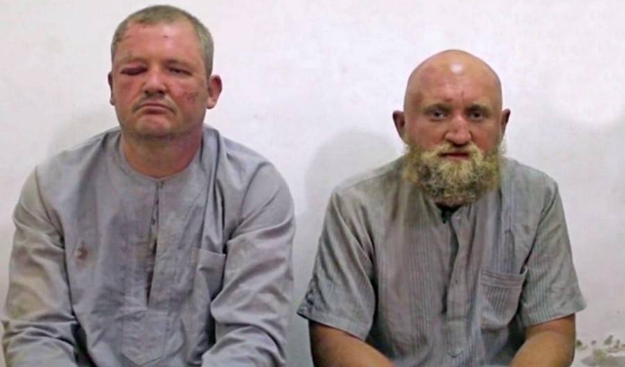 ИГИЛ опубликовало видео с захваченными российскими военными
