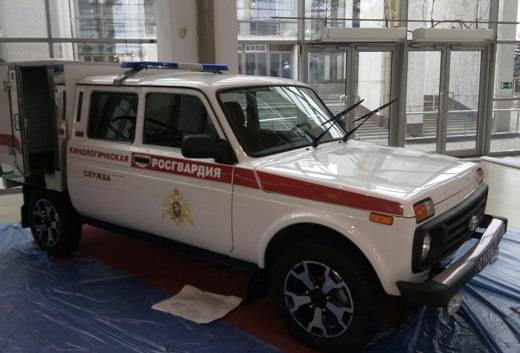 На "ИНТЕРПОЛИТЕХ-2017" покажут машину кинологов Росгвардии