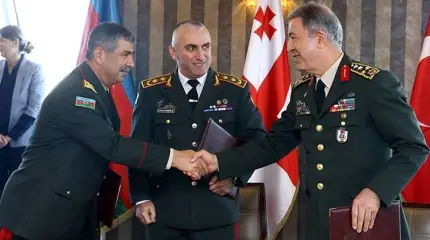 Ереван VS Анкара и Баку: перетянет ли Армения на себя "грузинское одеяло"