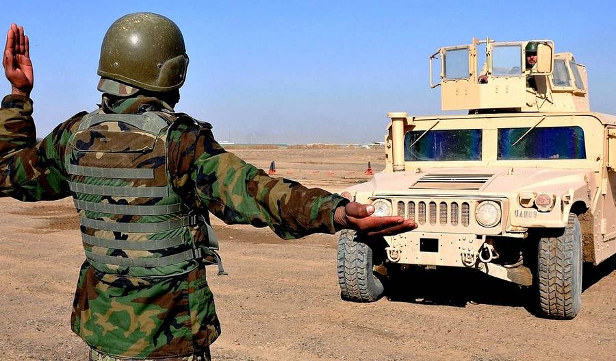 В Сирии захвачен крупнейший склад вооружений и бронетехники НАТО