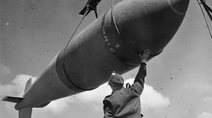 Бомбит не по-детски. Самые тяжелые боеприпасы, применявшиеся в войнах