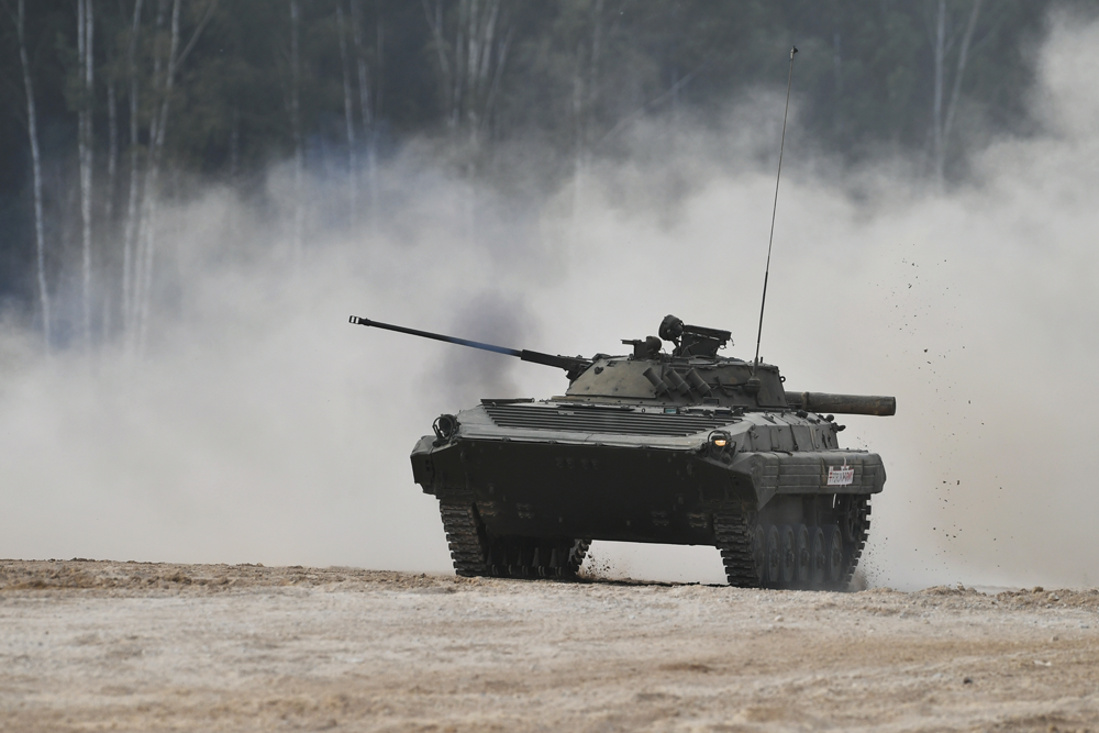 Иракская армия бросила в бой саддамовские БМП-2