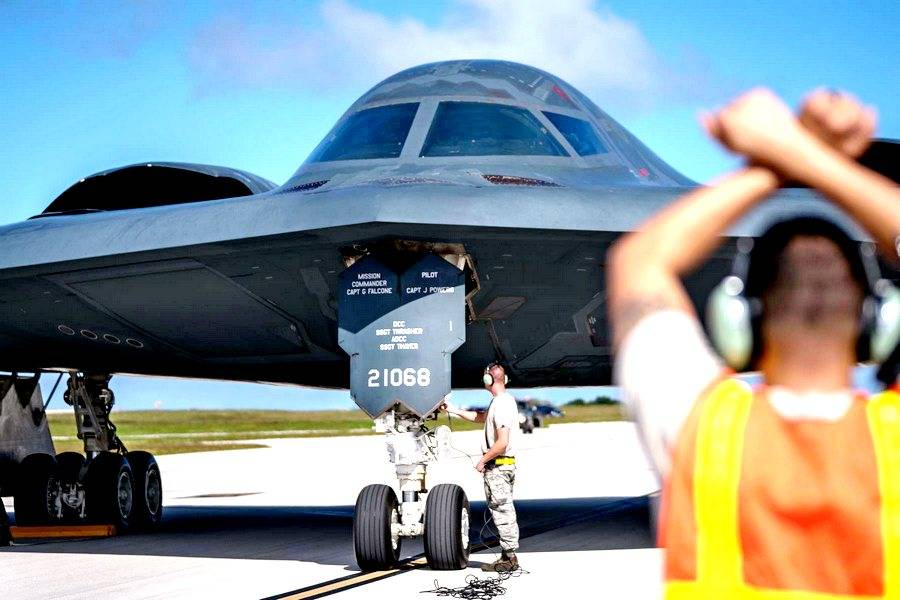 B-1 и B-2 отправят в утиль, а B-52 ещё полетают