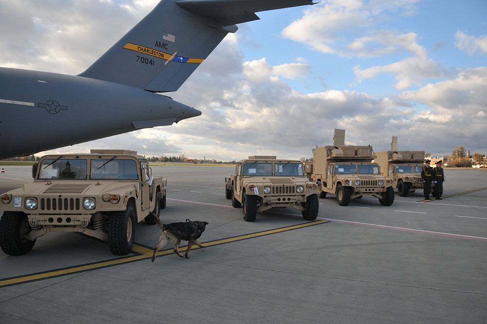 Украинская армия не может освоить американскую военную технику
