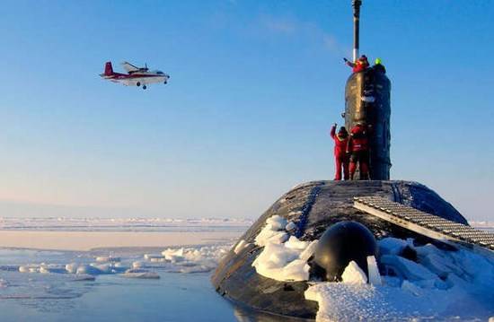 Вмерзают ли в лед субмарины?