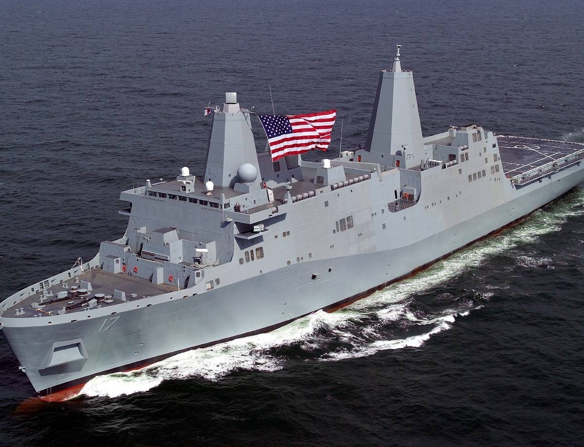 США намерены проучить Китай, направив авианосец через Тайваньский пролив