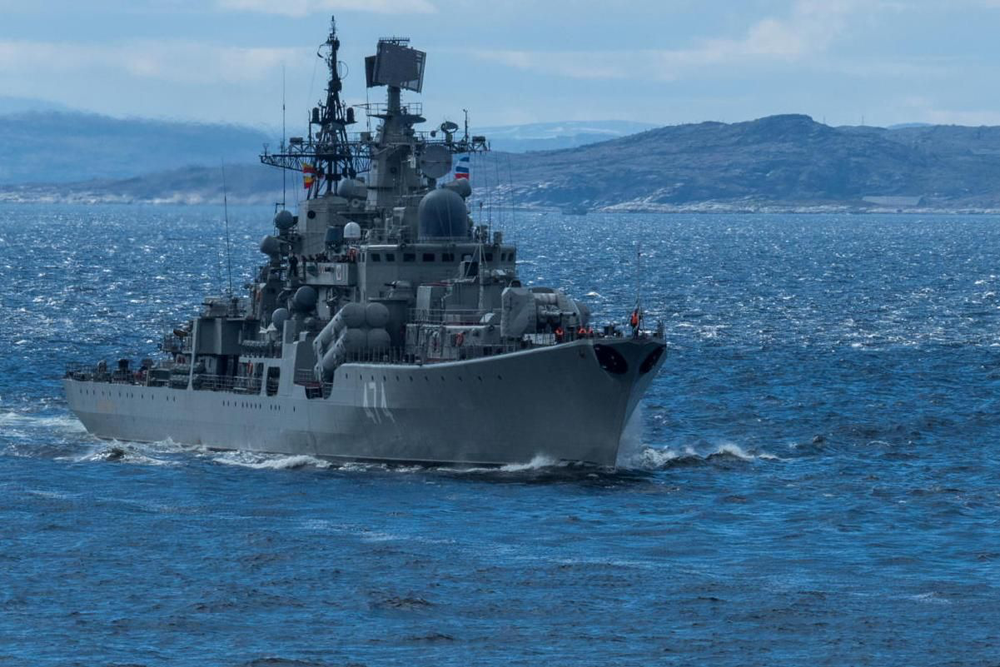 Северный флот отправился в самый крупный поход за последние 10 лет