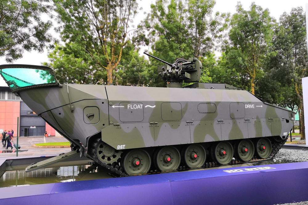 Чем новая немецкая бронеамфибия APVT хуже российского ПТС-4