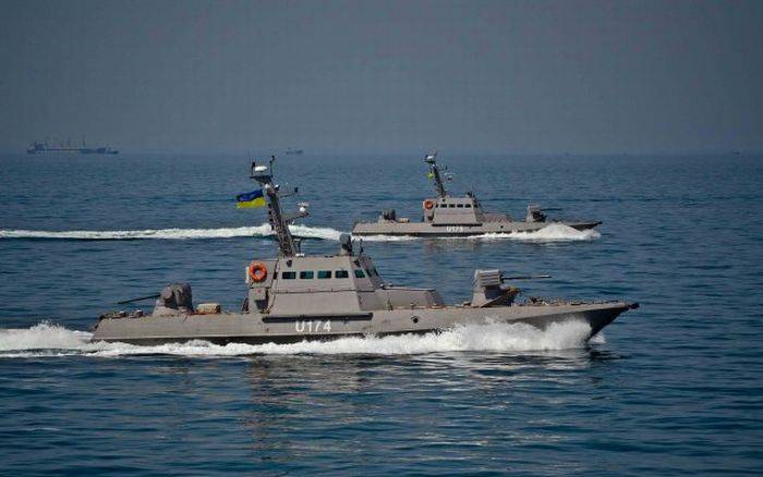 Азовское море - новая арена противостояния Украины и России