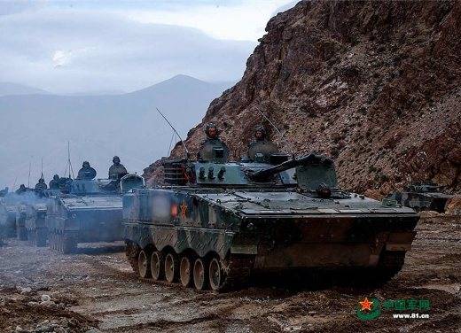 Почти "Курганец-25": Китай привез в Россию одну из лучших в мире БМП