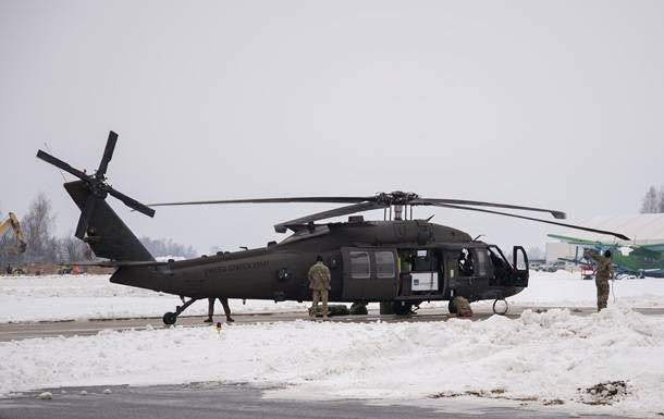 CША перебросили боевые вертолеты в Латвию
