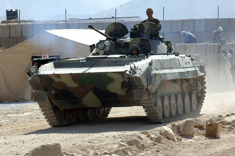 Российская БМП-2 хорошо зарекомендовала себя в ходе боев в пустыне