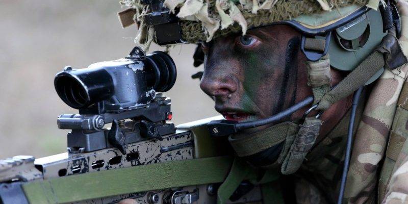 Британцы с восторгом взрывали советские дома в Латвии