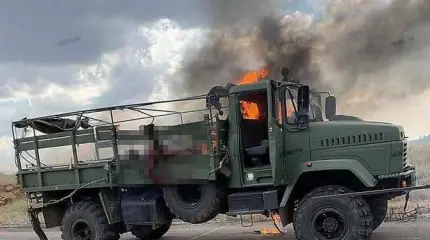 Появились первые фото КрАЗа ВСУ, подбитого ПТУРом ополчения