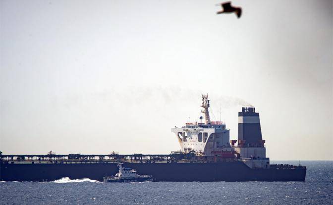 6-й флот ВМС США в Средиземноморье готовит охоту на российские танкеры