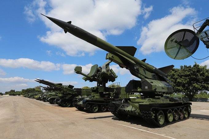 Легендарные Т-34 и Т-55 превратили в ракетные установки и САУ на Кубе