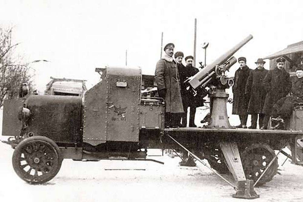 Крещение шрапнелью: в 1915 году российские зенитки прошли проверку боем