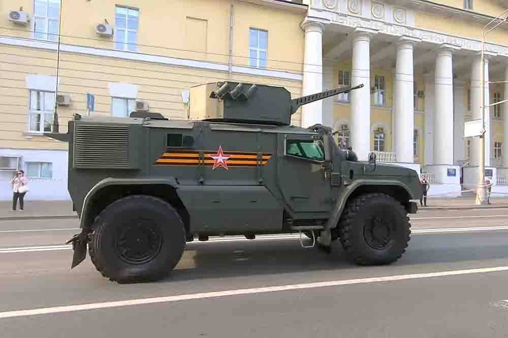 "Колесная БМД": "Тайфун-ВДВ" принял участие в репетиции парада