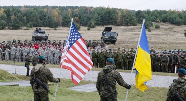 Вашингтон значительно уменьшает масштаб американо-украинских военных учений