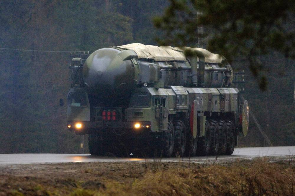 Первые "Тополи" заступили на боевое дежурство 35 лет назад
