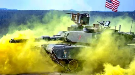 Армия США массово перекрашивает бронетехнику для войны в Европе