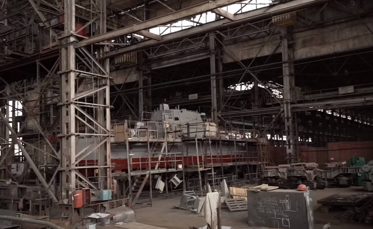 Украинские блогеры проникли на оборонный завод «Кузница на Рыбальском»