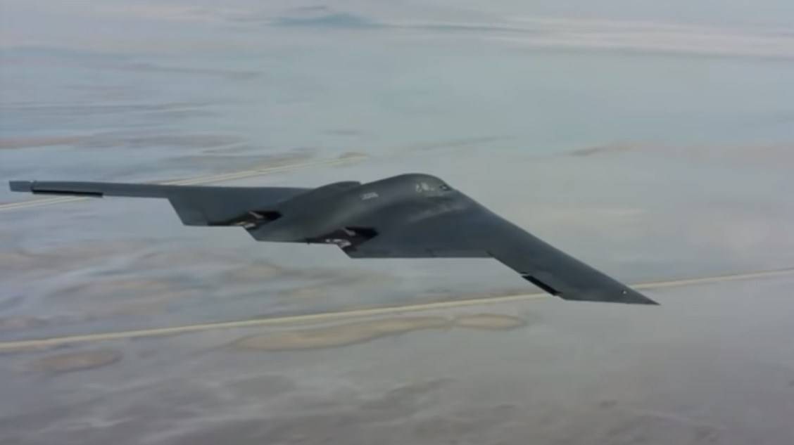 ПАК ДА: Зачем России понадобился аналог американского бомбардировщика B-2