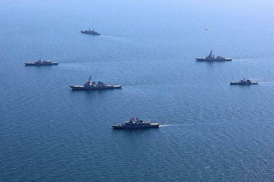 Чёрное море приветствует идущих на смерть участников «Sea Breeze-2021»