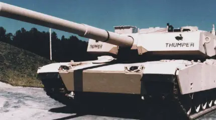 70-тонный "Абрамс" с мощной 140-мм пушкой был ответом танку "Молот"