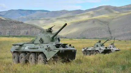 «Колесные танки» - «Нона-СВК» уничтожили «противника» мортирной стрельбой
