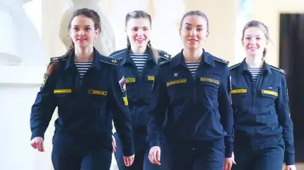 Новые амазонки российской армии, авиации и флота