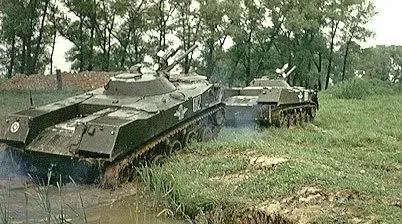 Первая чеченская: необычное применение "алюминиевых танков" ВДВ