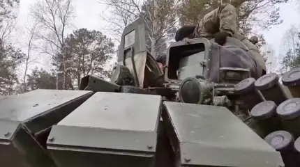 На российском танке Т-72Б3 в Белоруссии заметили необычное устройство
