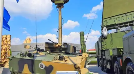 Новейший бронеразведчик ПРП-5 получил беспилотник Т-28