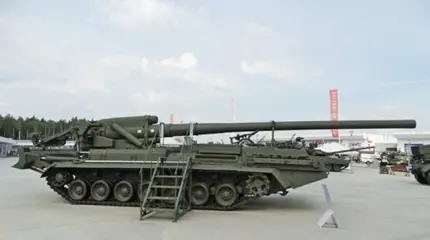 Русские суперпушки 2С7М "Малка" смогут бить по "Абрамсам" прямой наводкой