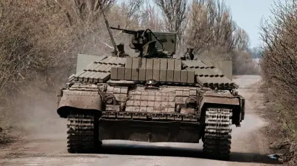 Чем замеченный в Артемовске тяжелый БТР на базе Т-64 уступает нашей БМО-Т
