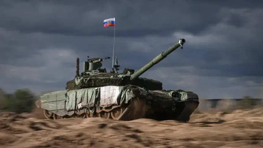 Украинский генерал: Россия бережёт танки для рывка на Днепропетровск
